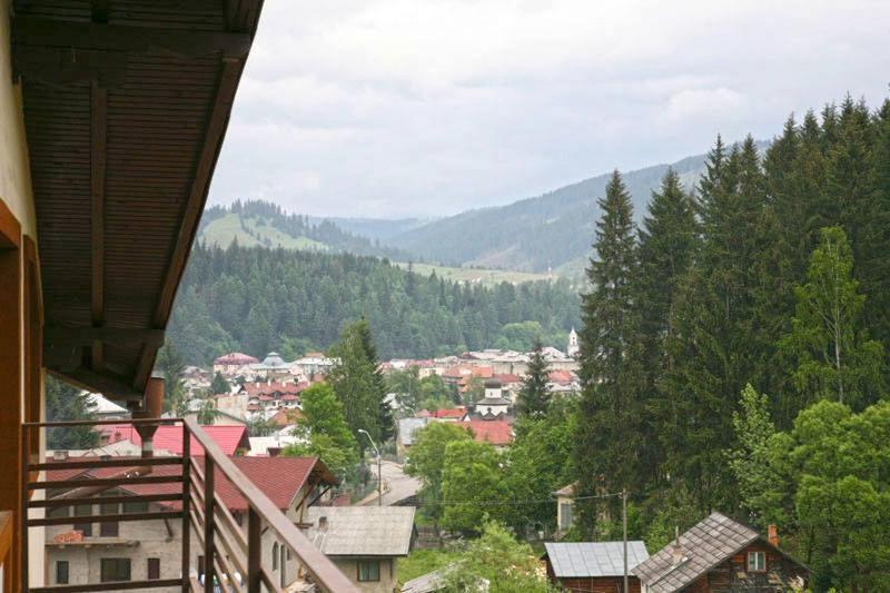 Chalet Minut Vatra Dornei Eksteriør billede